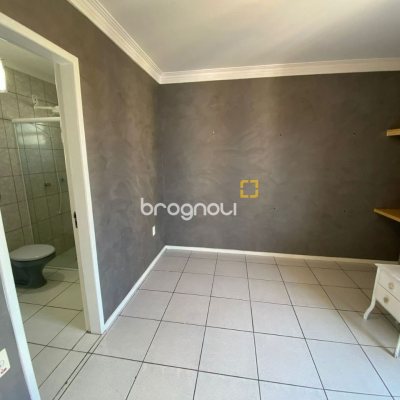 Casa com 270m², 4 garagens, no bairro Ingleses em Florianópolis