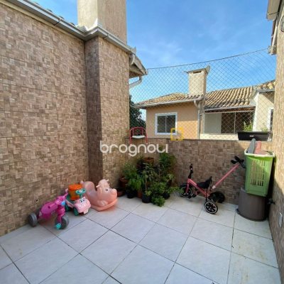 Apartamento com 120m², 3 quartos (sendo 1 suíte), 2 garagens, no bairro Ingleses em Florianópolis