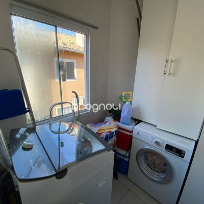 Apartamento com 120m², 3 quartos (sendo 1 suíte), 2 garagens, no bairro Ingleses em Florianópolis