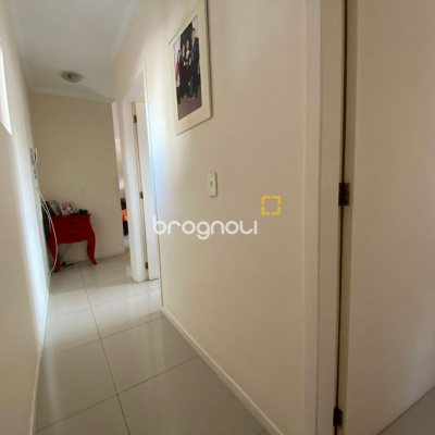 Apartamento com 120m², 3 quartos (sendo 1 suíte), 2 garagens, no bairro Ingleses em Florianópolis