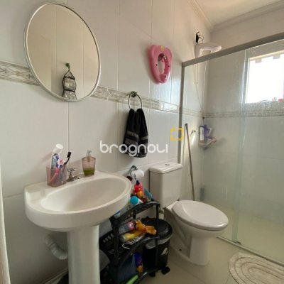 Apartamento com 120m², 3 quartos (sendo 1 suíte), 2 garagens, no bairro Ingleses em Florianópolis