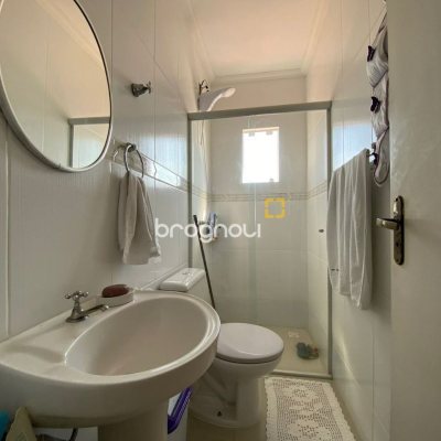 Apartamento com 120m², 3 quartos (sendo 1 suíte), 2 garagens, no bairro Ingleses em Florianópolis