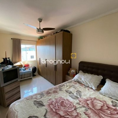 Apartamento com 120m², 3 quartos (sendo 1 suíte), 2 garagens, no bairro Ingleses em Florianópolis