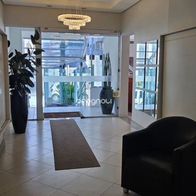 Apartamento com 82m², 3 quartos, 1 garagem, no bairro Campinas em São José
