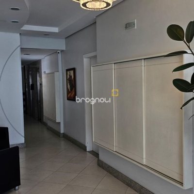 Apartamento com 82m², 3 quartos, 1 garagem, no bairro Campinas em São José