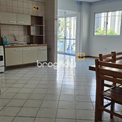 Apartamento com 82m², 3 quartos, 1 garagem, no bairro Campinas em São José