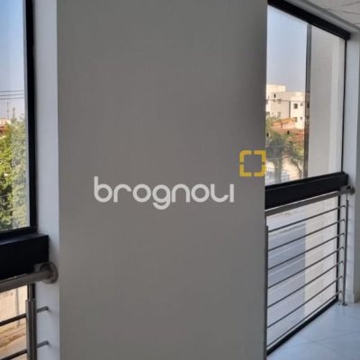 Sala com 42m², 1 garagem, no bairro Ingleses do Rio Vermelho em Florianópolis