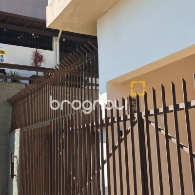 Casa com 221m², 4 quartos (sendo 2 suítes), 1 garagem, no bairro Estreito em Florianópolis