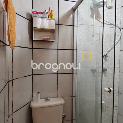 Casa com 221m², 4 quartos (sendo 2 suítes), 1 garagem, no bairro Estreito em Florianópolis