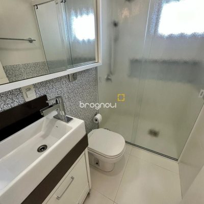 Cobertura com 162m², 4 quartos (sendo 1 suíte), 1 garagem, no bairro Centro em Florianópolis