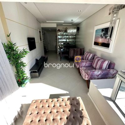 Cobertura com 162m², 4 quartos (sendo 1 suíte), 1 garagem, no bairro Centro em Florianópolis