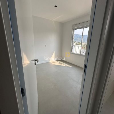 Apartamento com 73m², 2 quartos (sendo 1 suíte), 1 garagem, no bairro Pântano do Sul em Florianópolis
