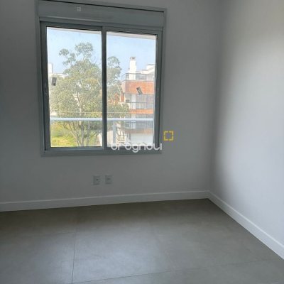 Apartamento com 44m², 1 quarto, 1 garagem, no bairro Açores em Florianópolis