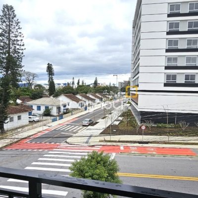 Prédio com 240m², 2 garagens, no bairro Jardim Atlântico em Florianópolis