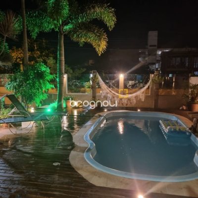 Casa com 567m², 4 quartos (sendo 2 suítes), 3 garagens, no bairro Ingleses em Florianópolis