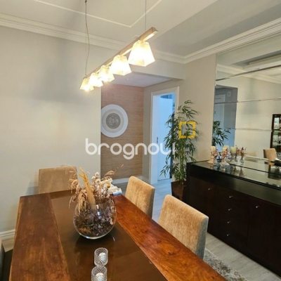 Apartamento com 114m², 3 quartos (sendo 1 suíte), 2 garagens, no bairro Coqueiros em Florianópolis