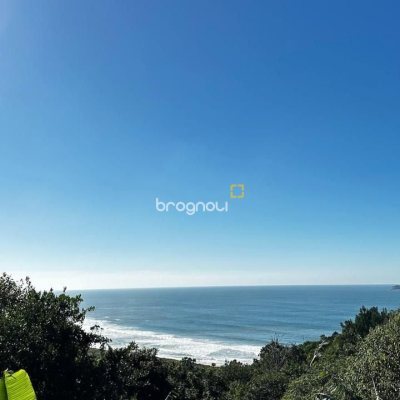 Casa com 125m², 4 quartos, 5 garagens, no bairro Lagoa da Conceição em Florianópolis