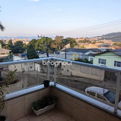 Apartamento com 61m², 2 quartos, 1 garagem, no bairro Potecas em São José