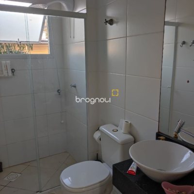 Apartamento com 61m², 2 quartos, 1 garagem, no bairro Potecas em São José