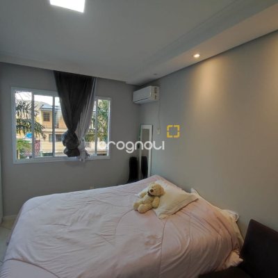Apartamento com 61m², 2 quartos, 1 garagem, no bairro Potecas em São José