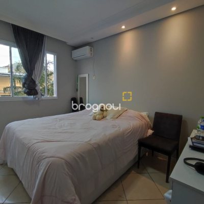 Apartamento com 61m², 2 quartos, 1 garagem, no bairro Potecas em São José