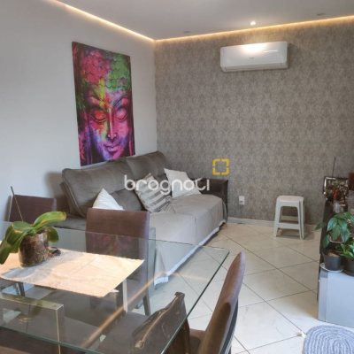 Apartamento com 61m², 2 quartos, 1 garagem, no bairro Potecas em São José