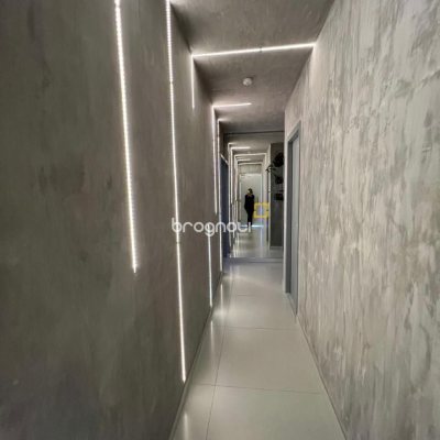 Casa com 450m², 5 garagens, no bairro Centro em Florianópolis