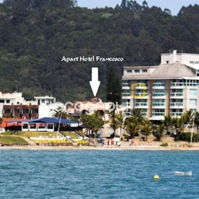 Flat com 600m², 17 quartos, 5 garagens, no bairro Canasvieiras em Florianópolis