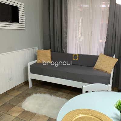 Flat com 600m², 17 quartos, 5 garagens, no bairro Canasvieiras em Florianópolis