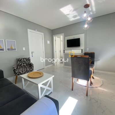 Flat com 600m², 17 quartos, 5 garagens, no bairro Canasvieiras em Florianópolis