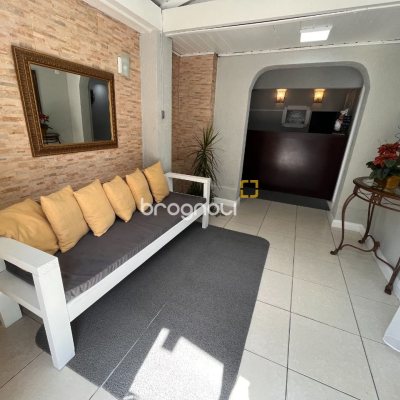 Flat com 600m², 17 quartos, 5 garagens, no bairro Canasvieiras em Florianópolis
