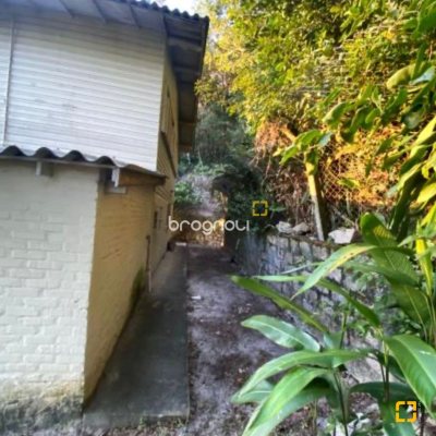 Casa com 135m², 3 quartos, no bairro Lagoa da Conceição em Florianópolis