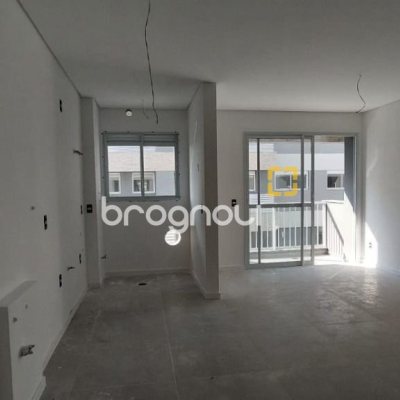 Apartamento com 69m², 2 quartos (sendo 1 suíte), 1 garagem, no bairro Alto Ribeirão em Florianópolis