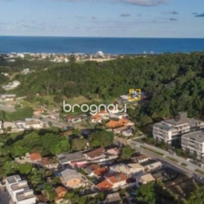 Apartamento com 69m², 2 quartos (sendo 1 suíte), 1 garagem, no bairro Alto Ribeirão em Florianópolis