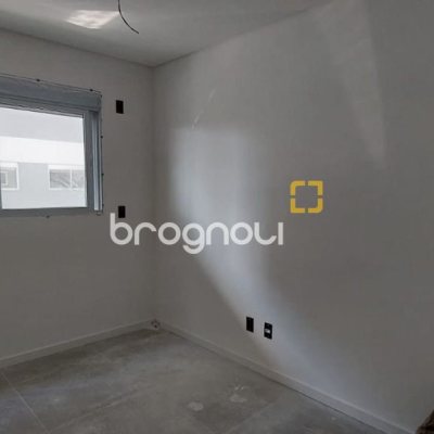 Apartamento com 69m², 2 quartos (sendo 1 suíte), 1 garagem, no bairro Alto Ribeirão em Florianópolis