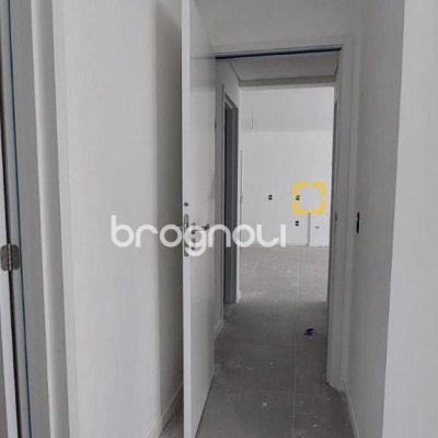 Apartamento com 69m², 2 quartos (sendo 1 suíte), 1 garagem, no bairro Alto Ribeirão em Florianópolis