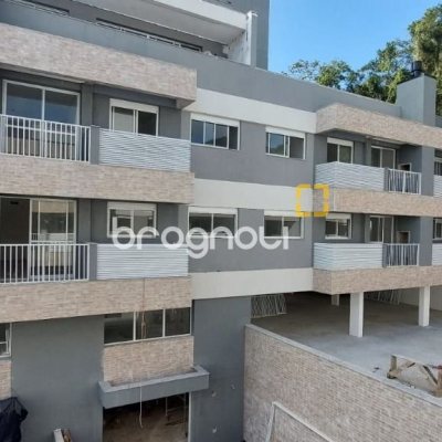 Apartamento com 69m², 2 quartos (sendo 1 suíte), 1 garagem, no bairro Alto Ribeirão em Florianópolis