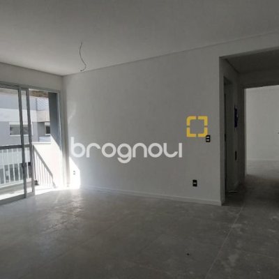 Apartamento com 69m², 2 quartos (sendo 1 suíte), 1 garagem, no bairro Alto Ribeirão em Florianópolis