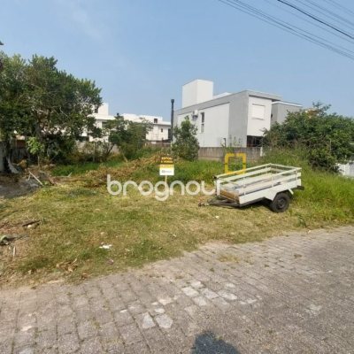 Terreno com 450m², no bairro Campeche em Florianópolis