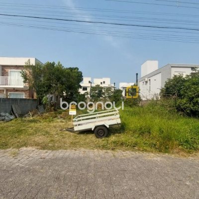 Terreno com 450m², no bairro Campeche em Florianópolis