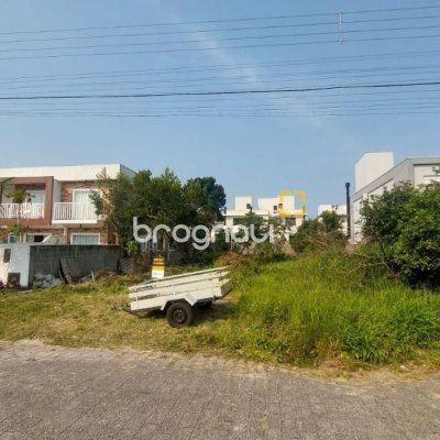 Terreno com 450m², no bairro Campeche em Florianópolis