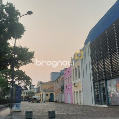 Terreno com 324m², no bairro Centro em Florianópolis