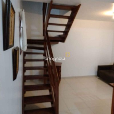 Casa com 600m², 10 quartos, 6 garagens, no bairro Ingleses em Florianópolis