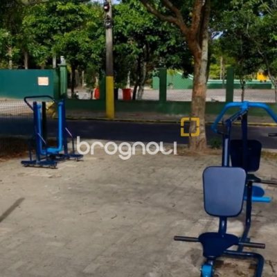 Casa com 95m², 2 garagens, no bairro Ingleses do Rio Vermelho em Florianópolis