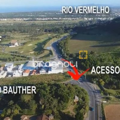 Casa com 95m², 2 garagens, no bairro Ingleses do Rio Vermelho em Florianópolis
