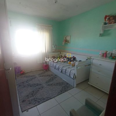 Casa com 95m², 2 garagens, no bairro Ingleses do Rio Vermelho em Florianópolis