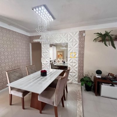Casa com 140m², 4 quartos (sendo 1 suíte), 2 garagens, no bairro Pedra Branca em Palhoça
