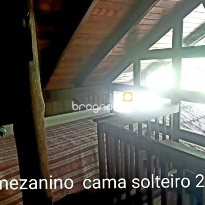 Casa Comercial com 226m², 4 garagens, no bairro Jurerê em Florianópolis