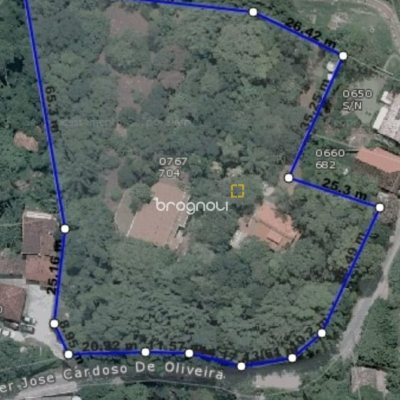 Casa Comercial com 226m², 4 garagens, no bairro Jurerê em Florianópolis