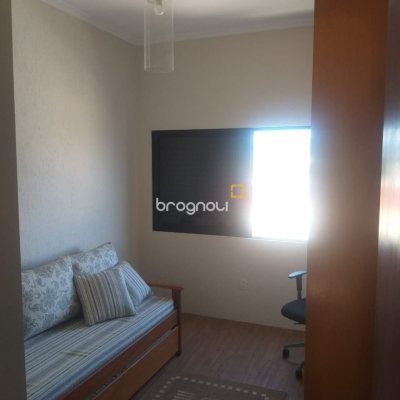 Casa com 309m², 3 quartos (sendo 3 suítes), 4 garagens, no bairro João Paulo em Florianópolis